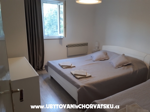 Apartmaji Nakir - Trogir Hrvaška