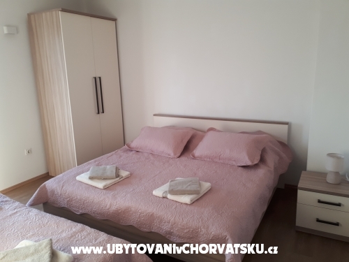 Apartmaji Nakir - Trogir Hrvaška