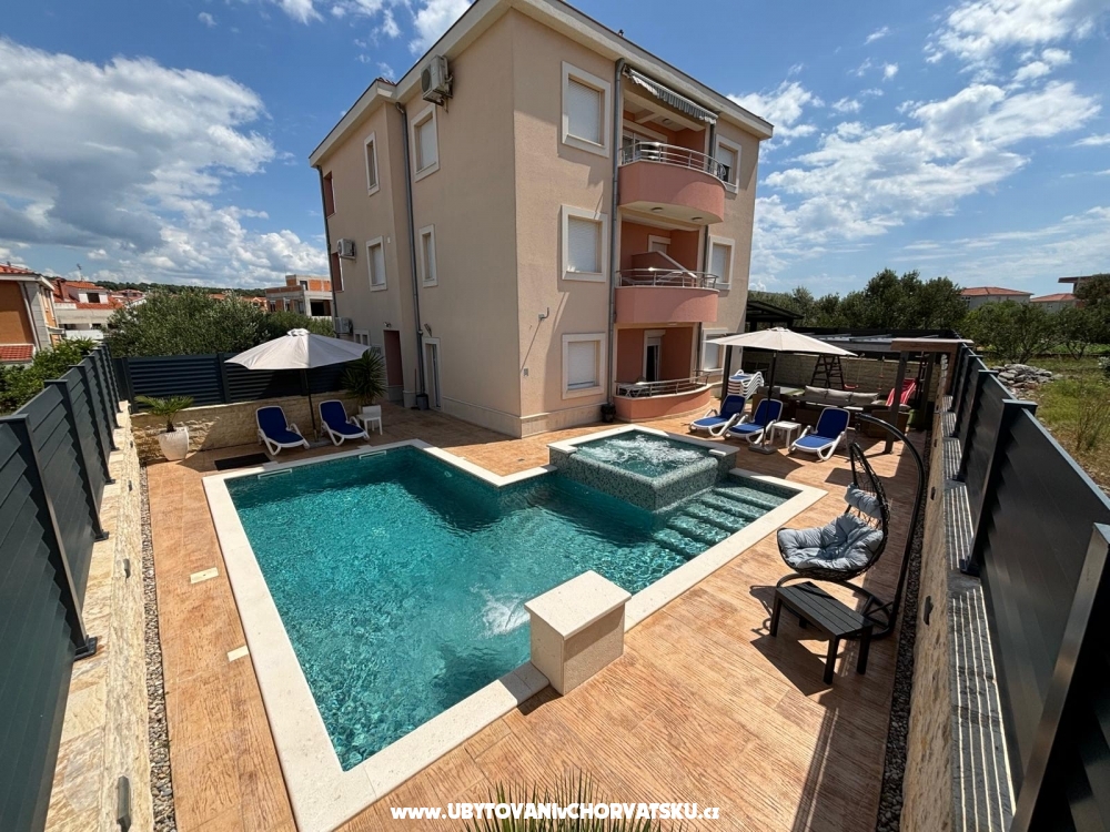 Apartments Villa Peky - Trogir Croatia