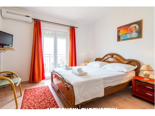 Apartmaji Tanja - Trogir Hrvaka