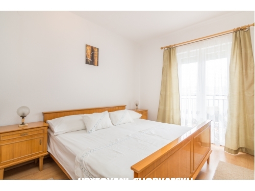 Apartmaji Tanja - Trogir Hrvaka