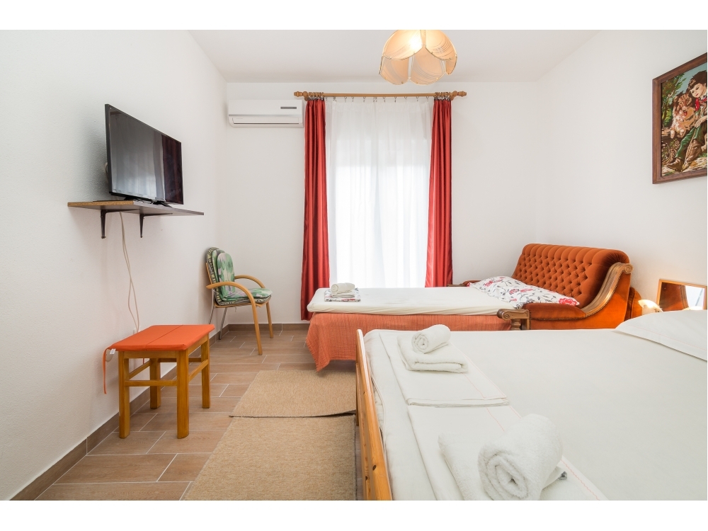 Apartmaji Tanja - Trogir Hrvaka