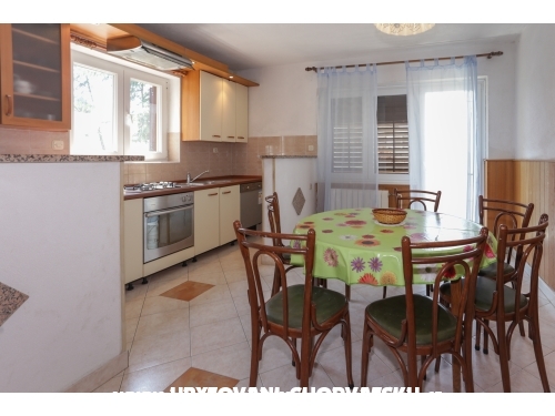 Apartamenty Leila - Trogir Chorwacja