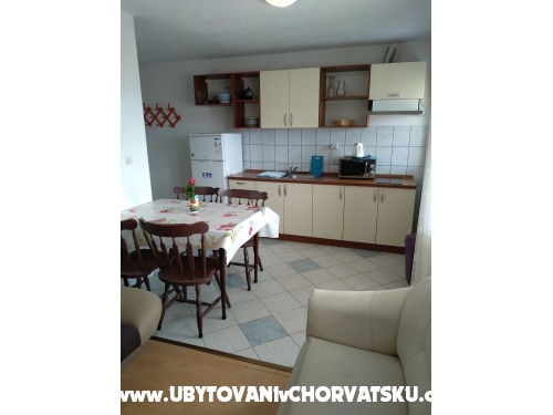 Apartmani Leila - Trogir Hrvatska