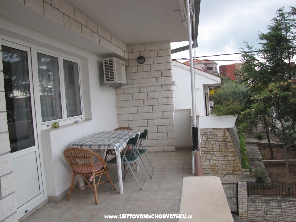 Apartamenty Leila - Trogir Chorwacja