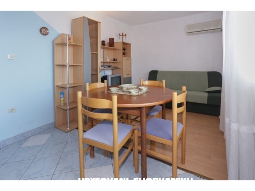 Apartamenty Leila - Trogir Chorwacja