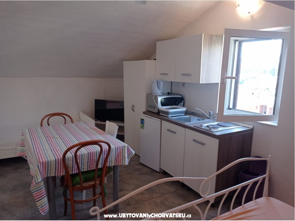 Apartamenty Leila - Trogir Chorwacja