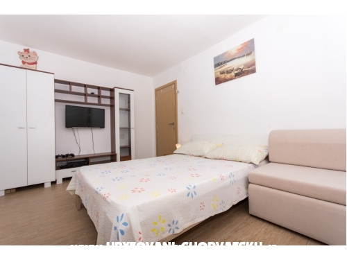 Appartements Nataly - Trogir Kroatien