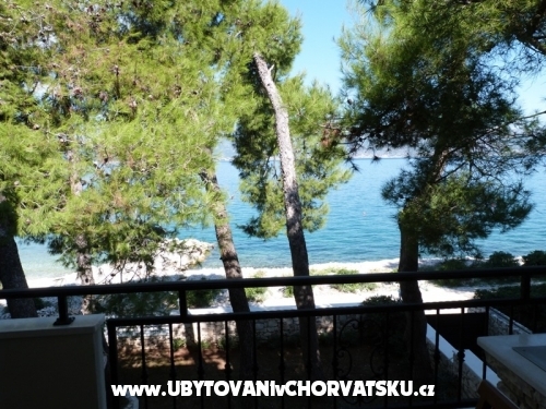 Ferienwohnungen-cupic-trogir.com - Trogir Kroatien