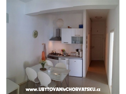 Apartmaji-cupic-trogir.com - Trogir Hrvaška
