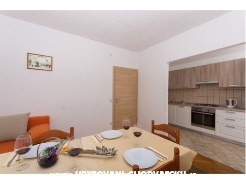 Apartments gaube - Trogir Croatia
