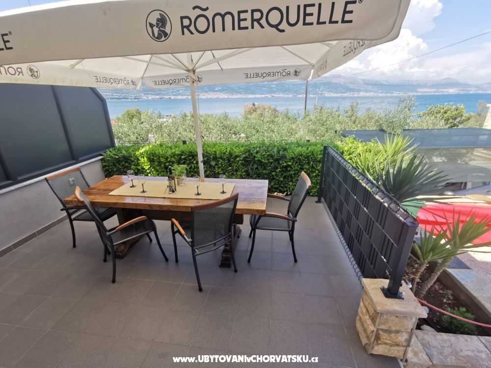Beach Haus Pyramis - Trogir Kroatien