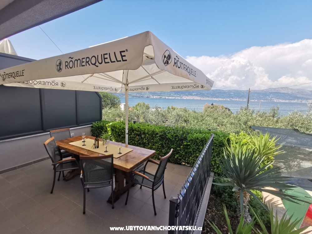 Beach Haus Pyramis - Trogir Kroatien