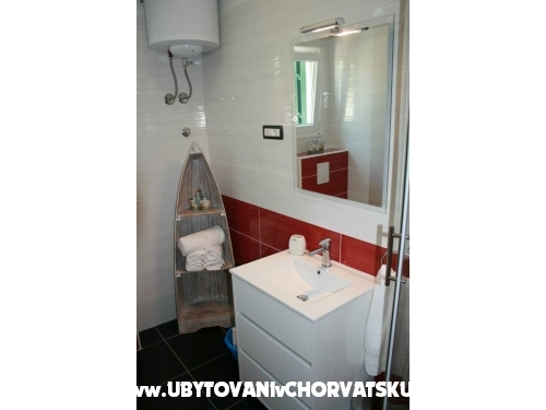 Apartments Val - Trogir Croatia