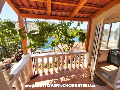 Ferienwohnungen Villa Carmen - Trogir Kroatien