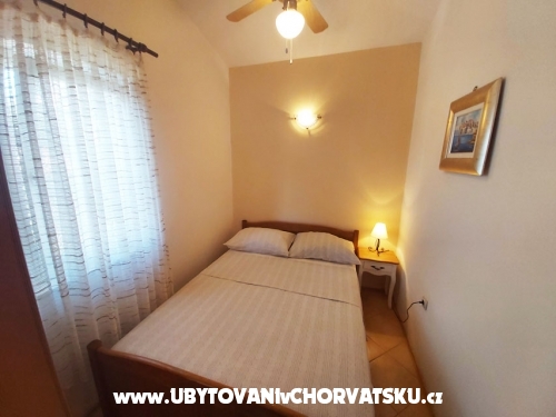 Apartmaji Villa Carmen - Trogir Hrvaška