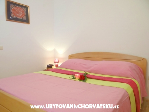 Ferienwohnungen Zora - Trogir Kroatien