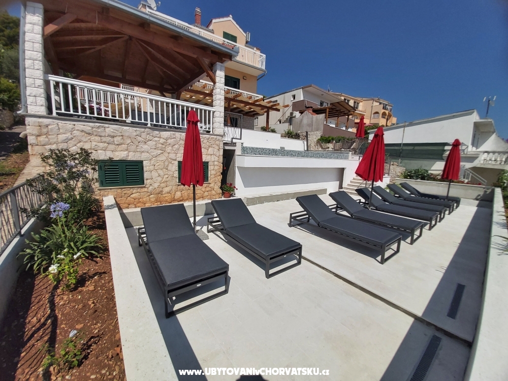 Ferienwohnungen Zora - Trogir Kroatien