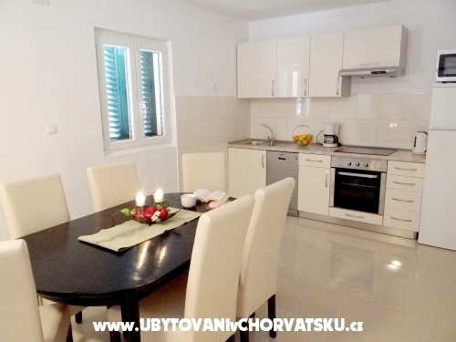 Apartments Zora - Trogir Croatia