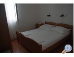 Apartmaji Neda - Trogir Hrvaka