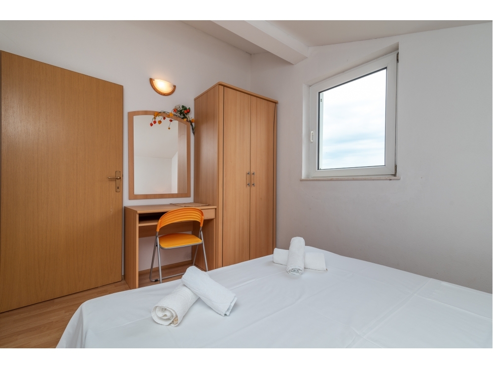 Brankica - Trogir Hrvaka