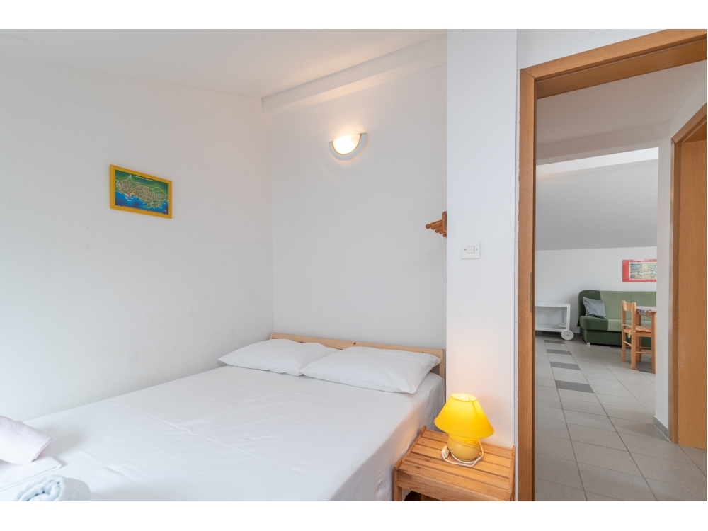 Brankica - Trogir Hrvaka