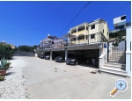 Ferienwohnungen Zora - Trogir Kroatien