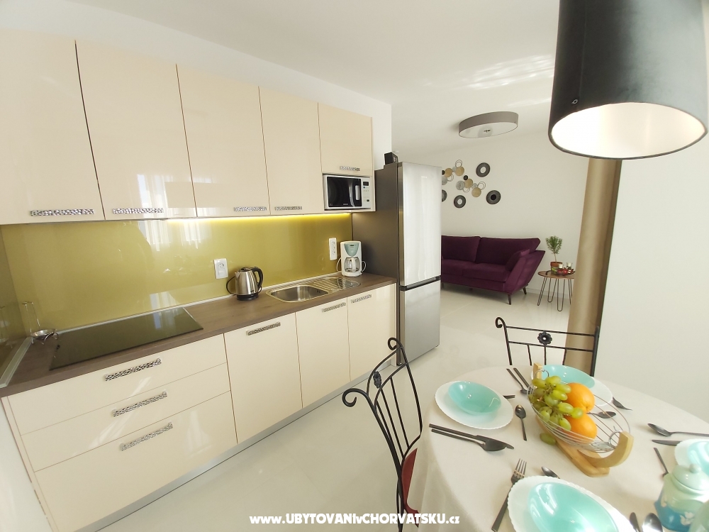 Apartmani Zora - Trogir Hrvatska