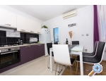 Nakiros Rent - Trogir Chorvatsko