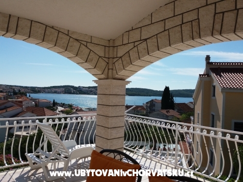 Villa Ljube - Trogir Kroatië