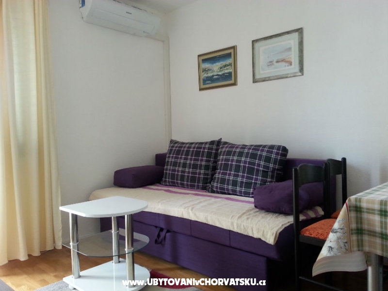 Zele Apartmanok - Trogir Horvtorszg