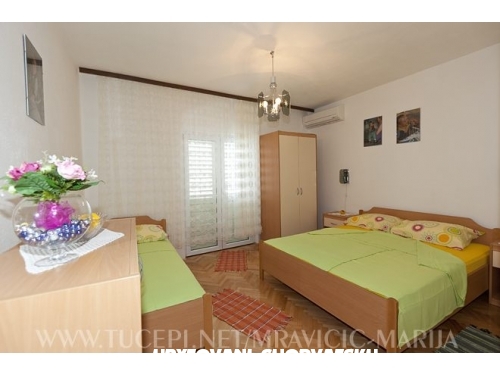 Apartmny Marija &amp; Frane Mravii - Tuepi Chorvtsko