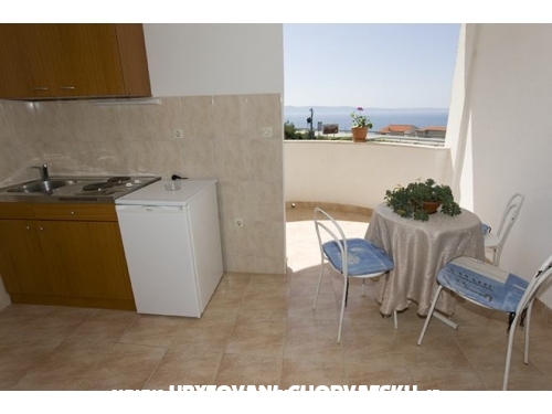 Apartmny Marija &amp; Frane Mravii - Tuepi Chorvtsko