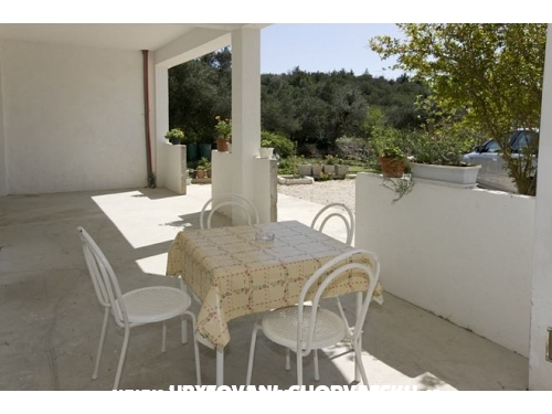 Apartmny Marija &amp; Frane Mravii - Tuepi Chorvtsko