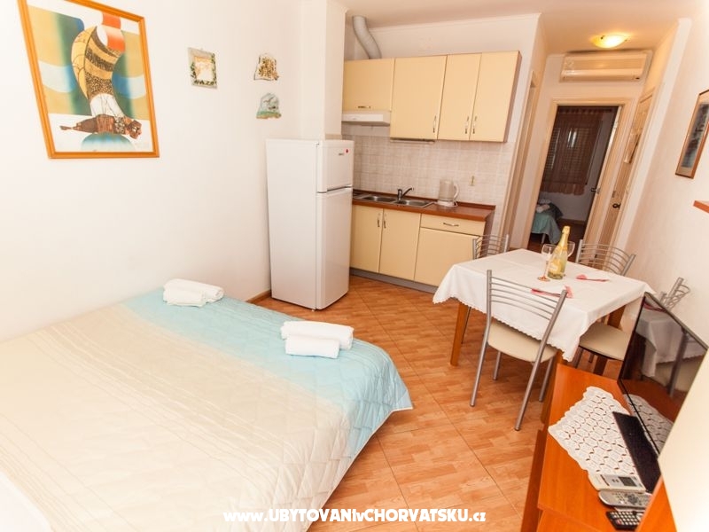 Apartmny Vitlic - Tuepi Chorvtsko