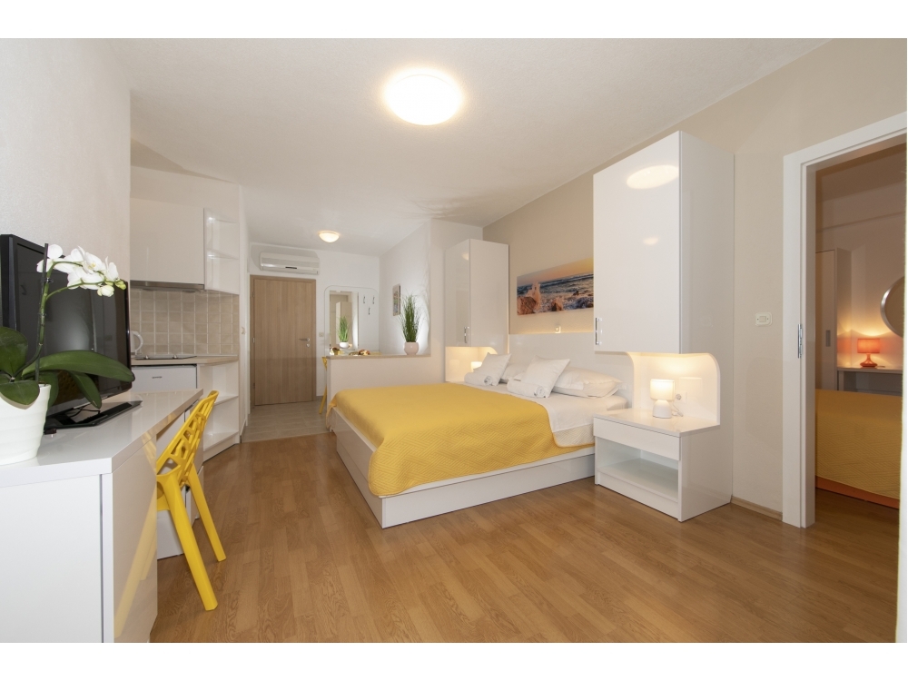 Apartments Milana - House 2 - Tuepi Croatia