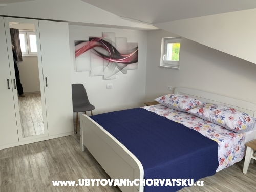 Apartments Nevenka i Josko - Tučepi Croatia