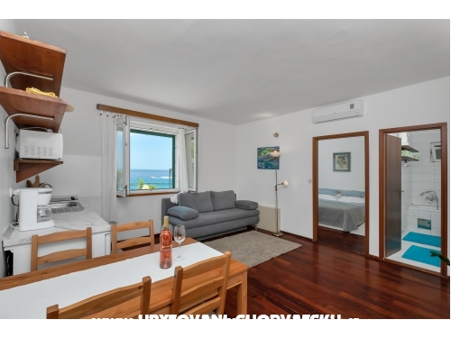 Beachfront Apartman NIVES - Tuepi Horvtorszg