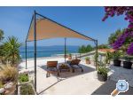 Beachfront Apartman NIVES - Tuepi Horvtorszg