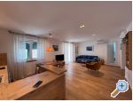 Beachfront Apartman NIVES - Tuepi Horvtorszg