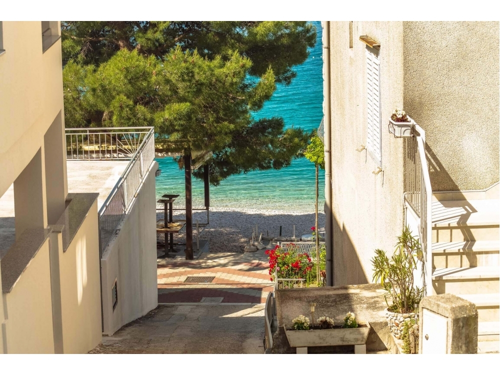 Sea Breeze apartments - Tučepi Hrvaška