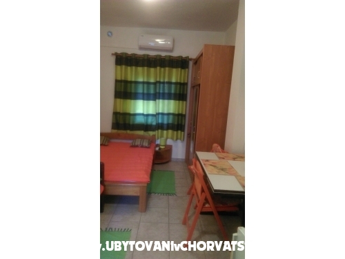 Apartmanok Larus **** 90 m2 - ostrov Vir Horvtorszg