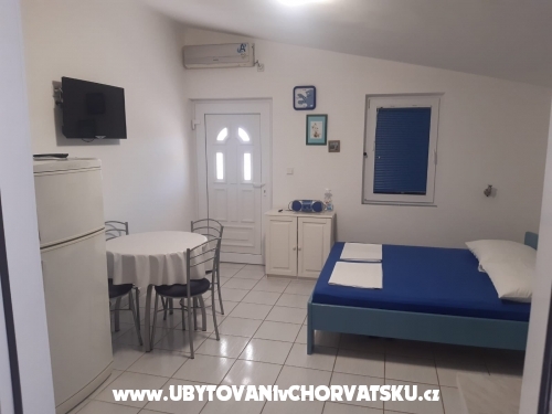 Appartements Fege - ostrov Vir Kroatien