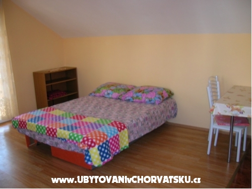 Apartmny Petar - ostrov Vir Chorvtsko
