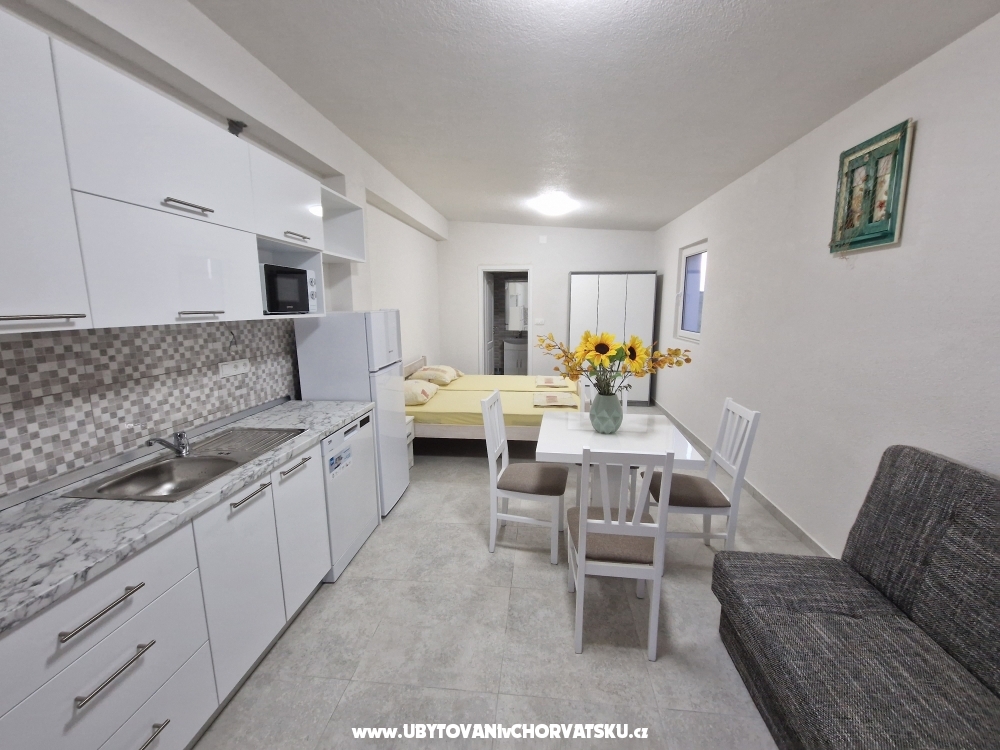 Appartements Robi - ostrov Vir Croatie