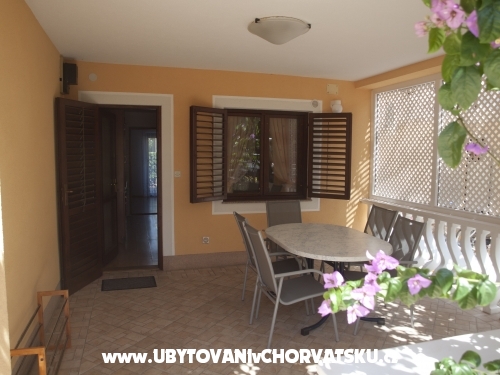 Apartmny tefanija - ostrov Vir Chorvtsko