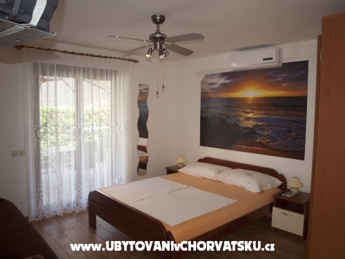 Apartmny tefanija - ostrov Vir Chorvtsko