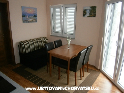 Appartements Kozic - ostrov Vir Croatie