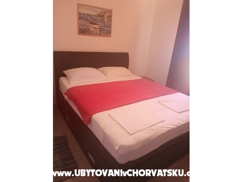 Maros apartments - ostrov Vir Horvátország