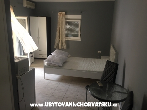 Apartmán Adria - ostrov Vir Chorvatsko